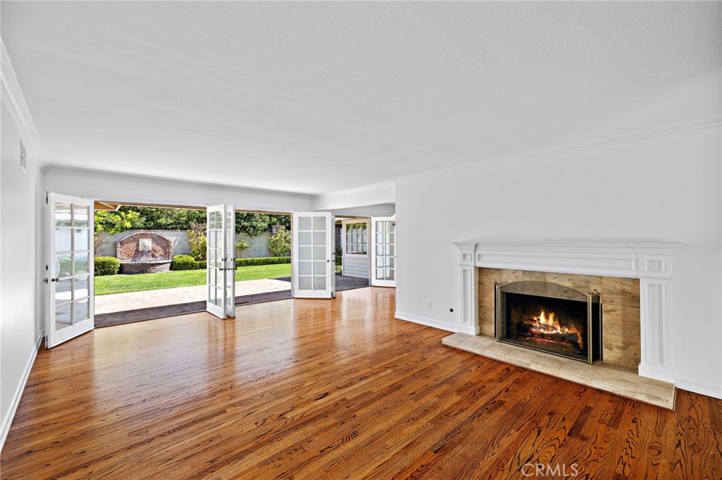 2612 Lighthouse Lane