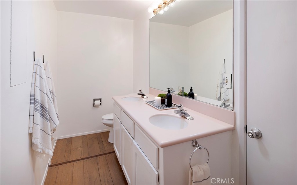 564 Seaward Road