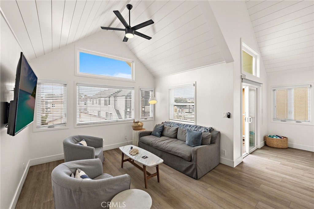 207 40th Street 2