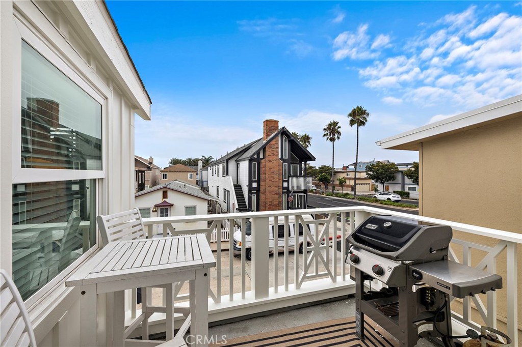 207 40th Street 2