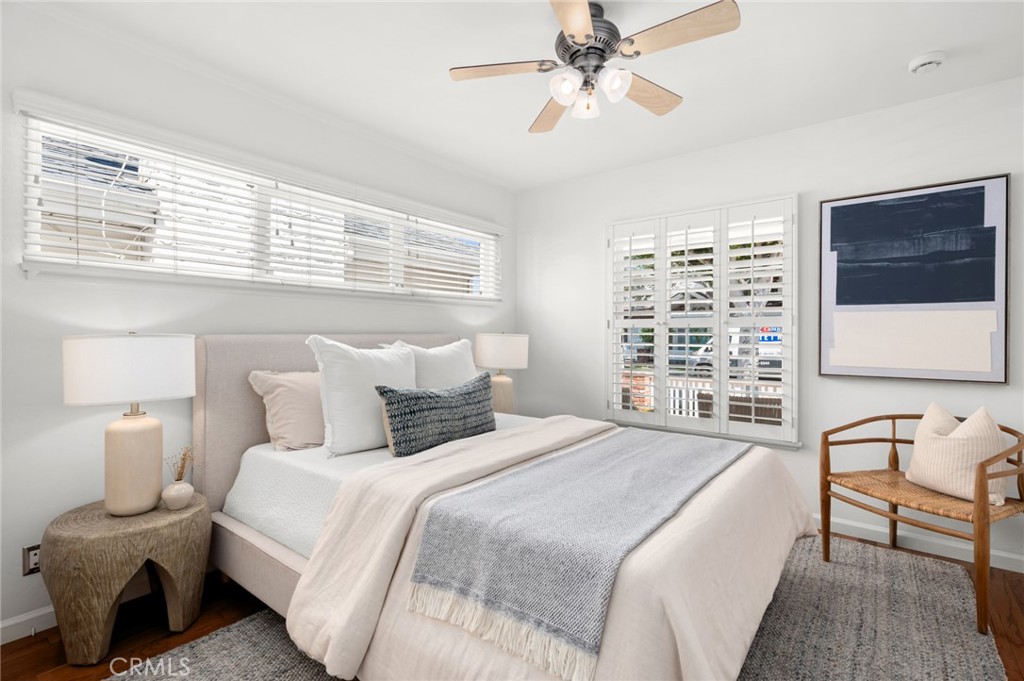 1537 E Ocean Boulevard