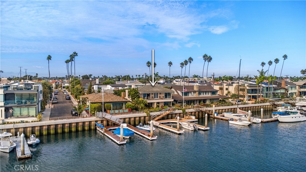 5585 E Corso Di Napoli