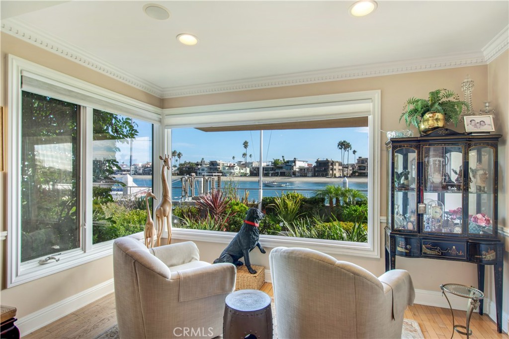 5585 E Corso Di Napoli