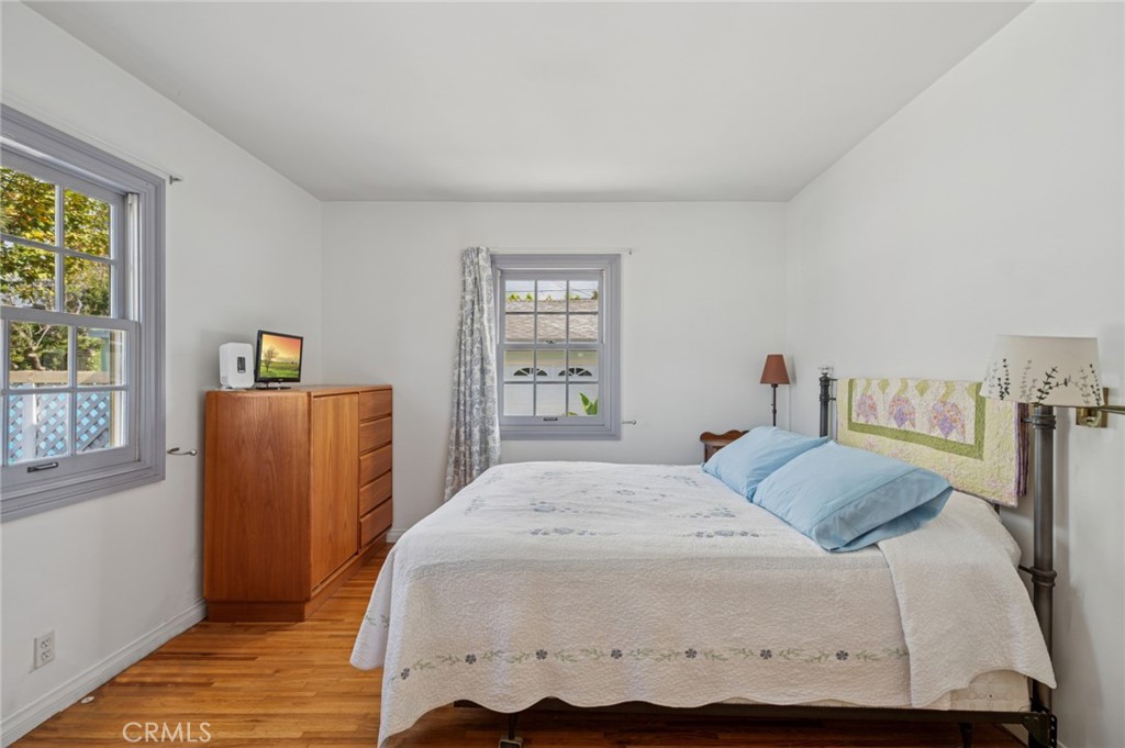 476 Costa Mesa Street