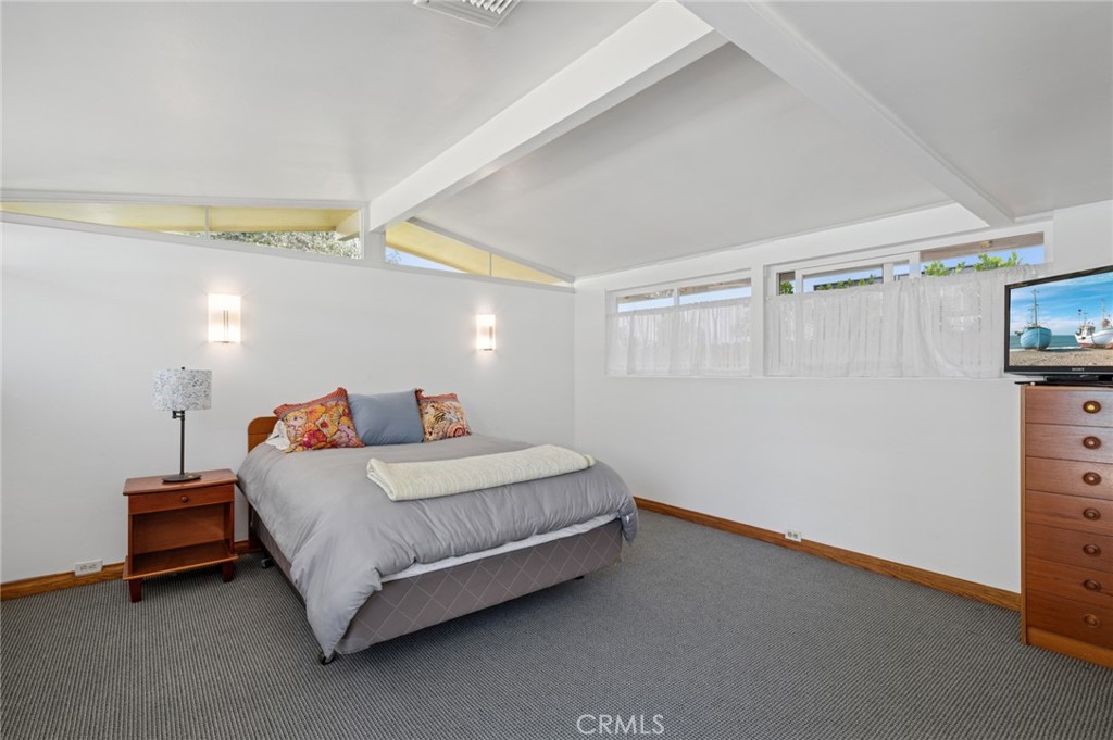 476 Costa Mesa Street