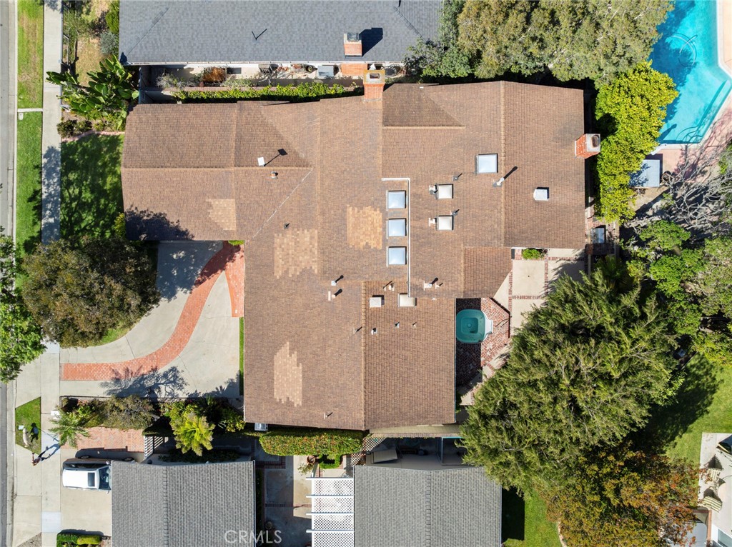 1812 Highland Drive