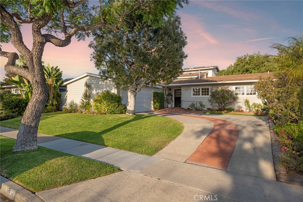 1812 Highland Drive