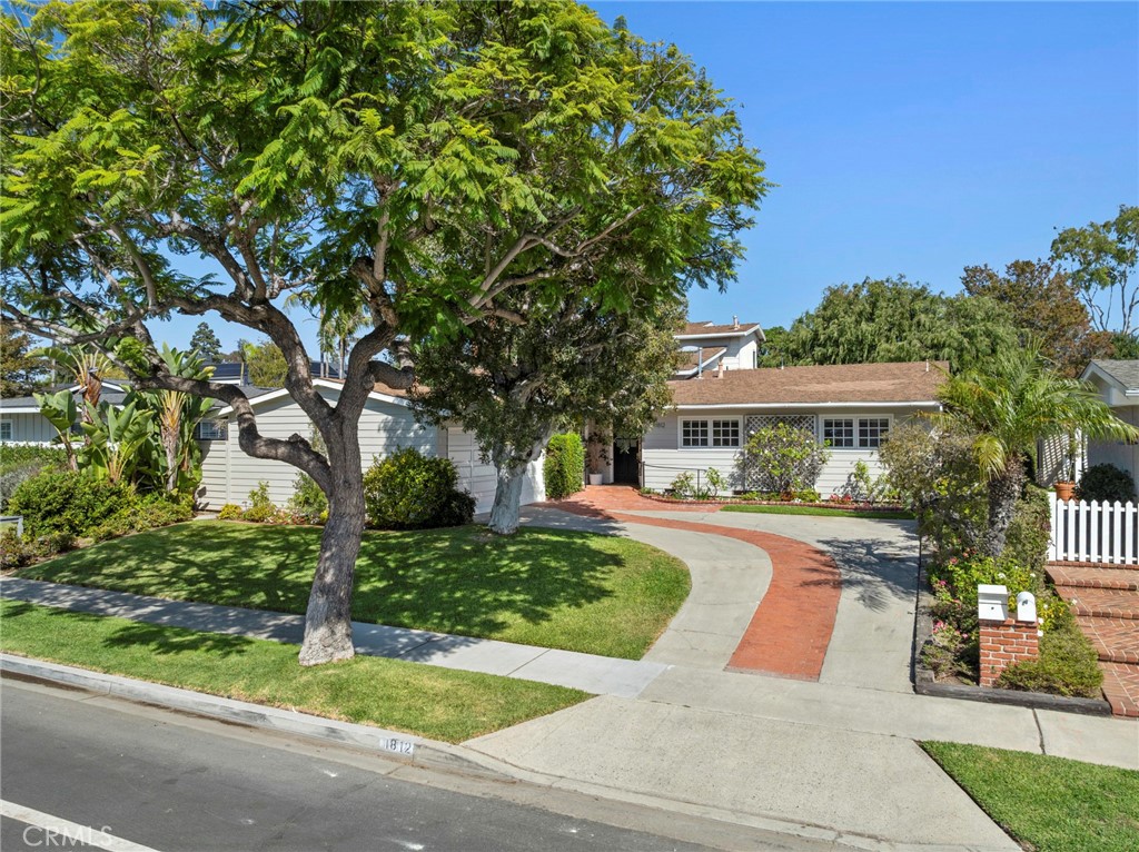 1812 Highland Drive