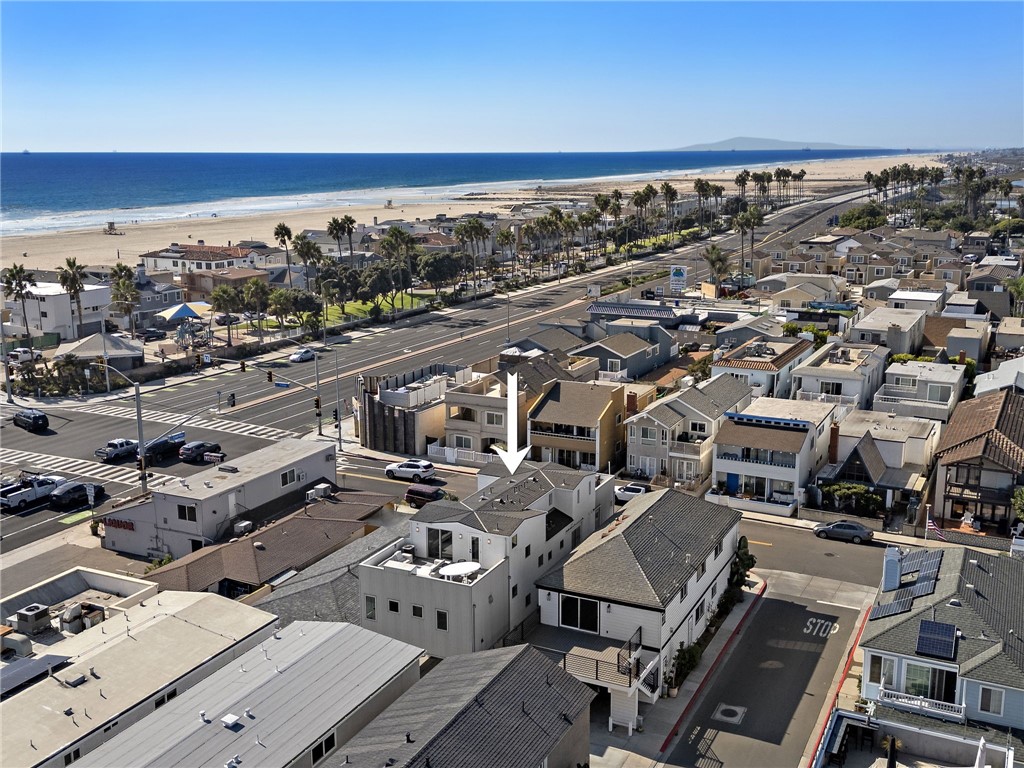 210 1/2 Orange Street