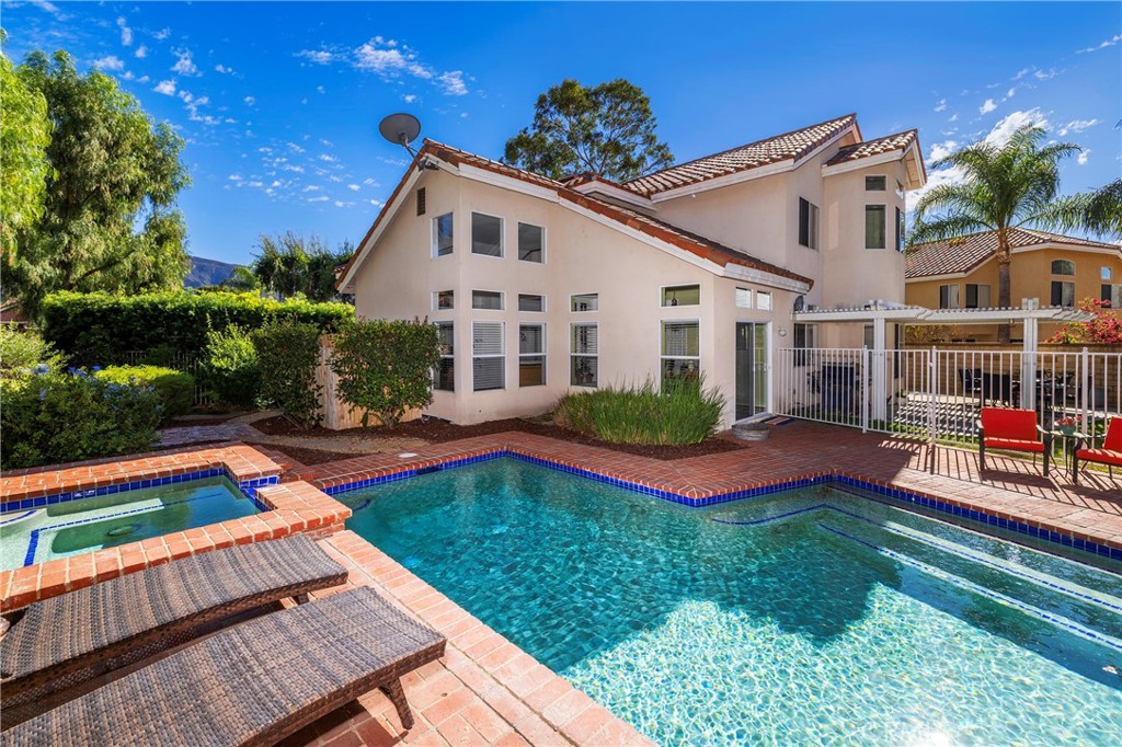 28685 Morning Dew Way