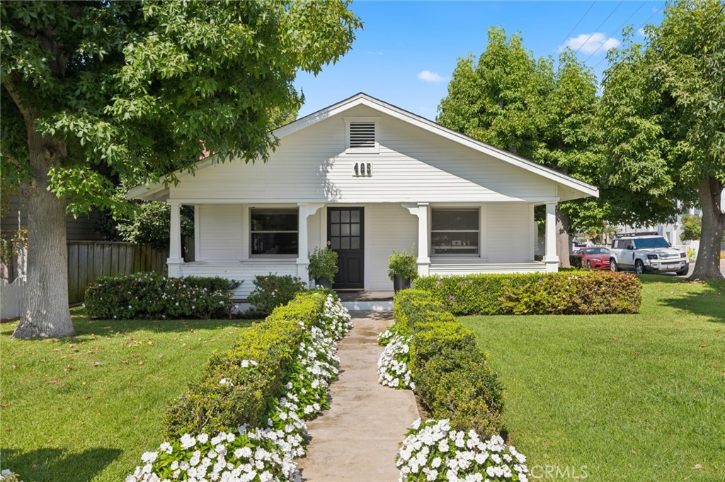 465 Santa Ana Avenue