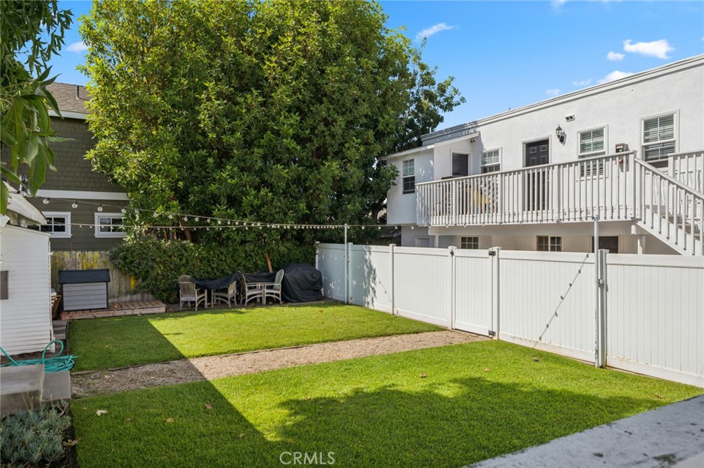 465 Santa Ana Avenue