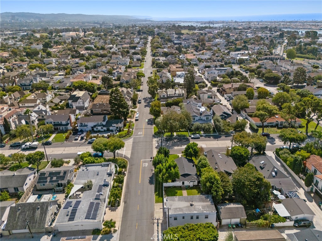 465 Santa Ana Avenue