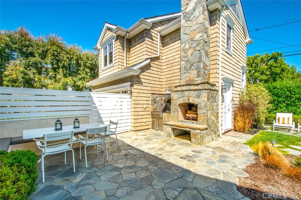 424 Snug Harbor Road