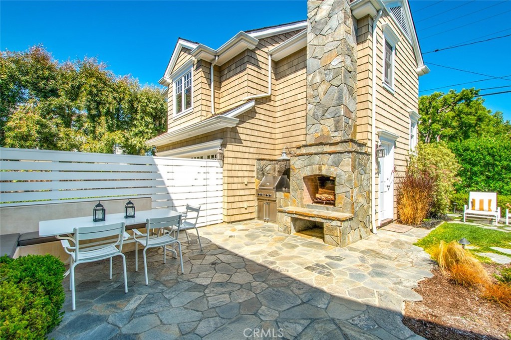 424 Snug Harbor Road