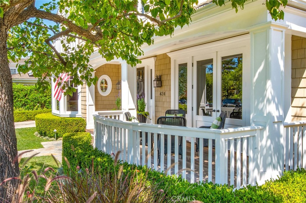 424 Snug Harbor Road