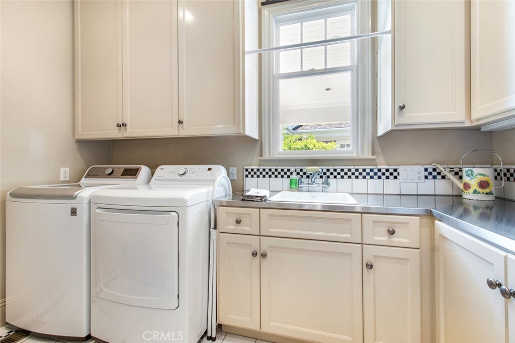 424 Snug Harbor Road