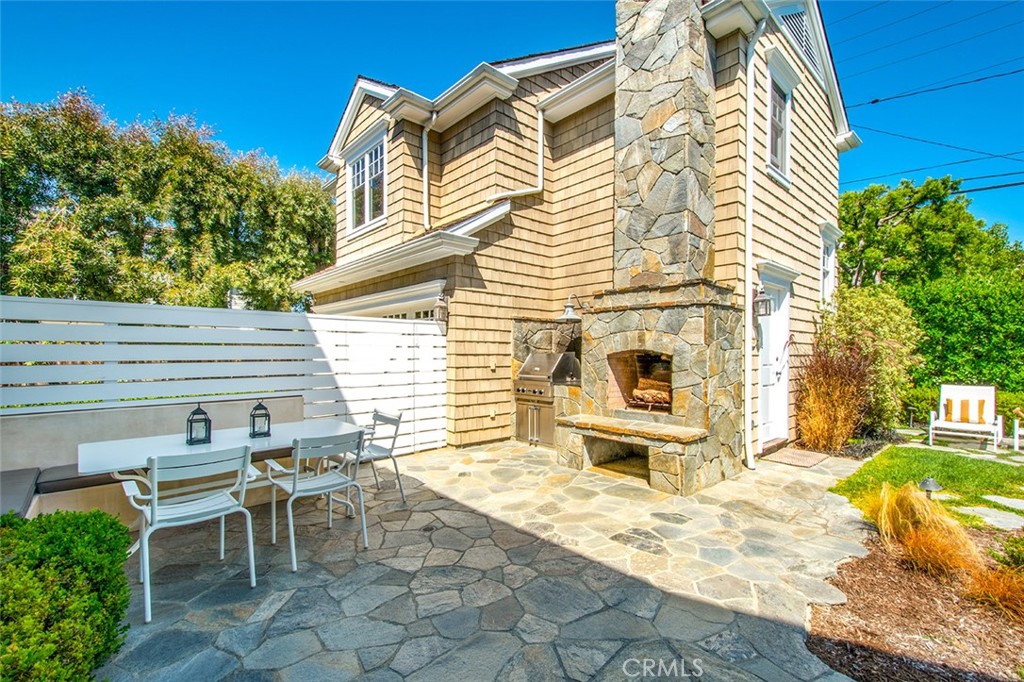 424 Snug Harbor Road