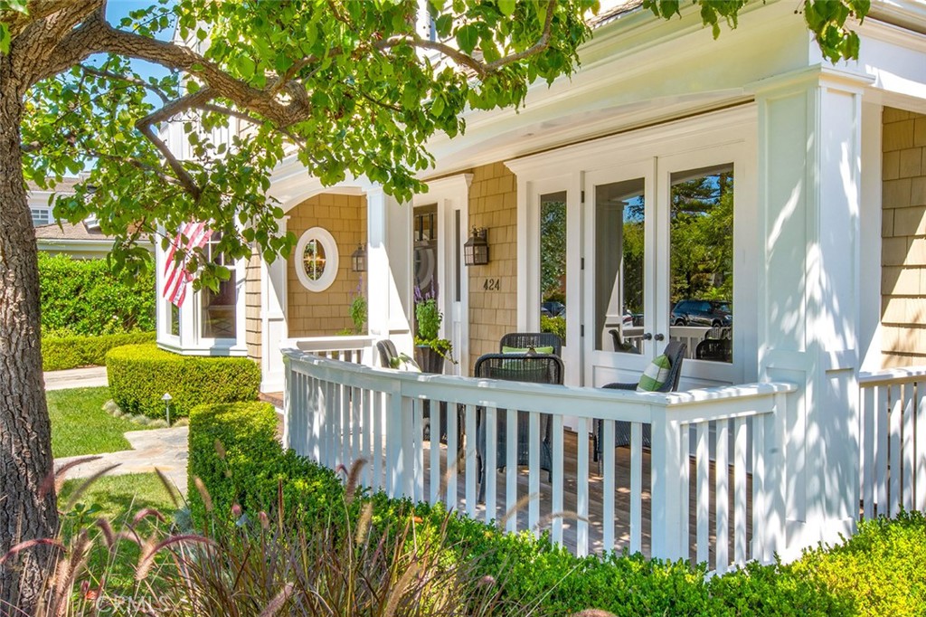 424 Snug Harbor Road