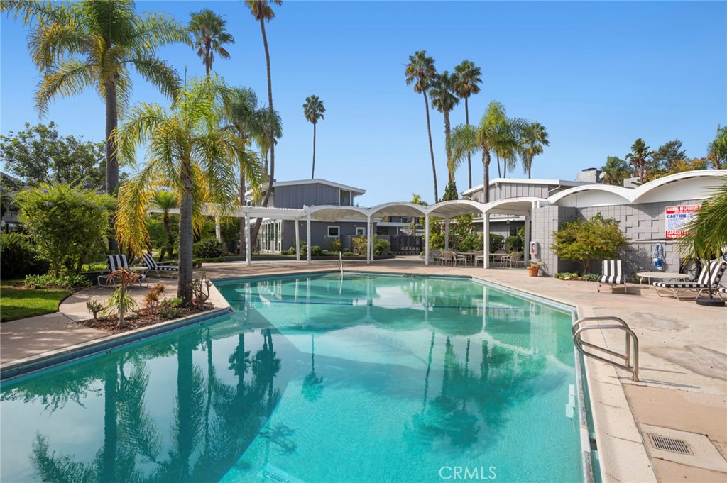 1008 Buckingham Drive