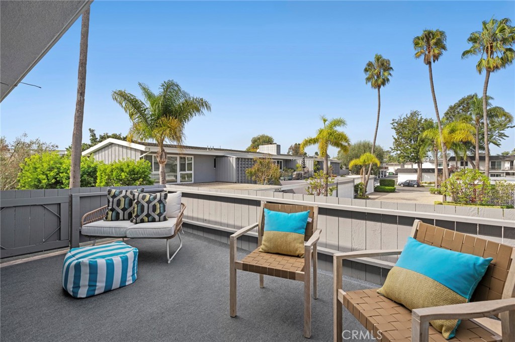 1008 Buckingham Drive