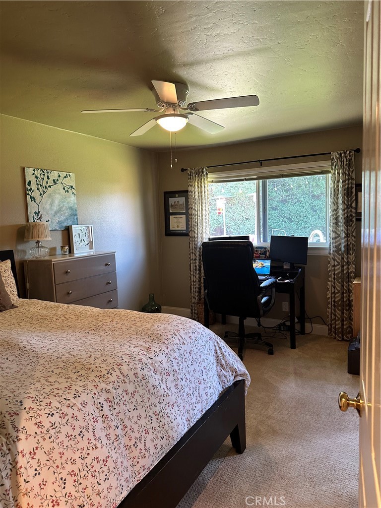 2925 Chestnut Avenue