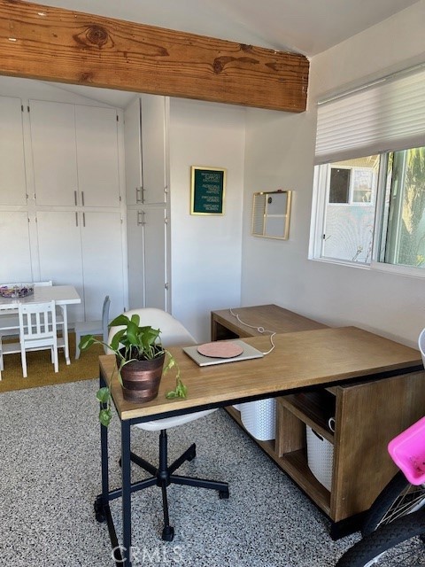 2925 Chestnut Avenue