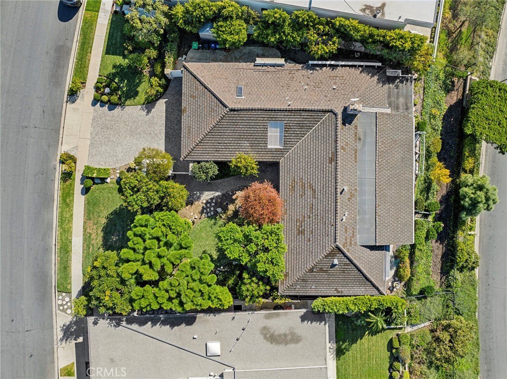 1727 Galatea Terrace