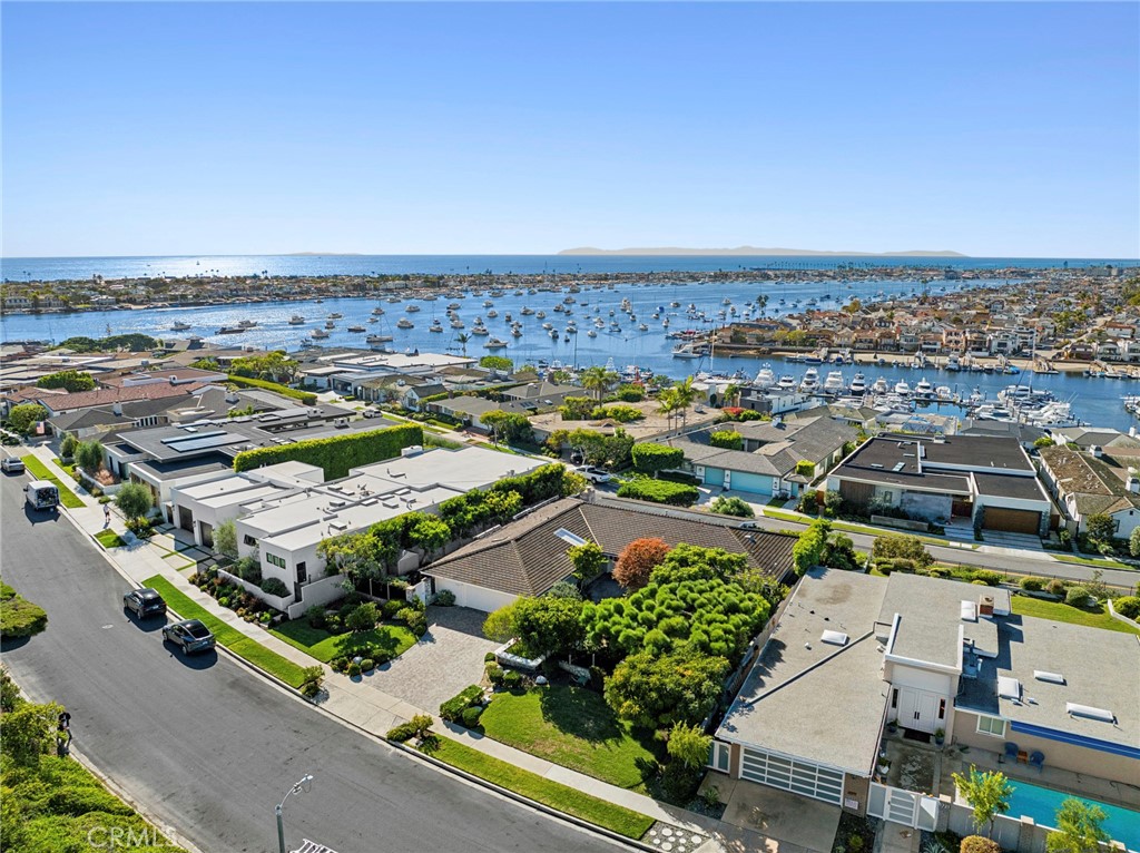 1727 Galatea Terrace