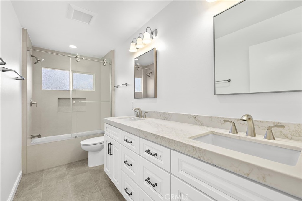 20152 Redlands Drive