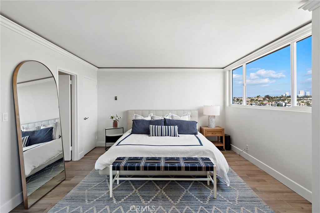 310 Fernando Street 303