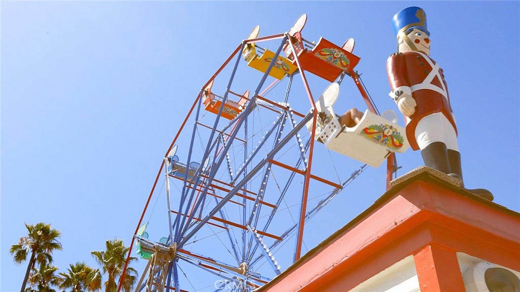 310 Fernando Street 307