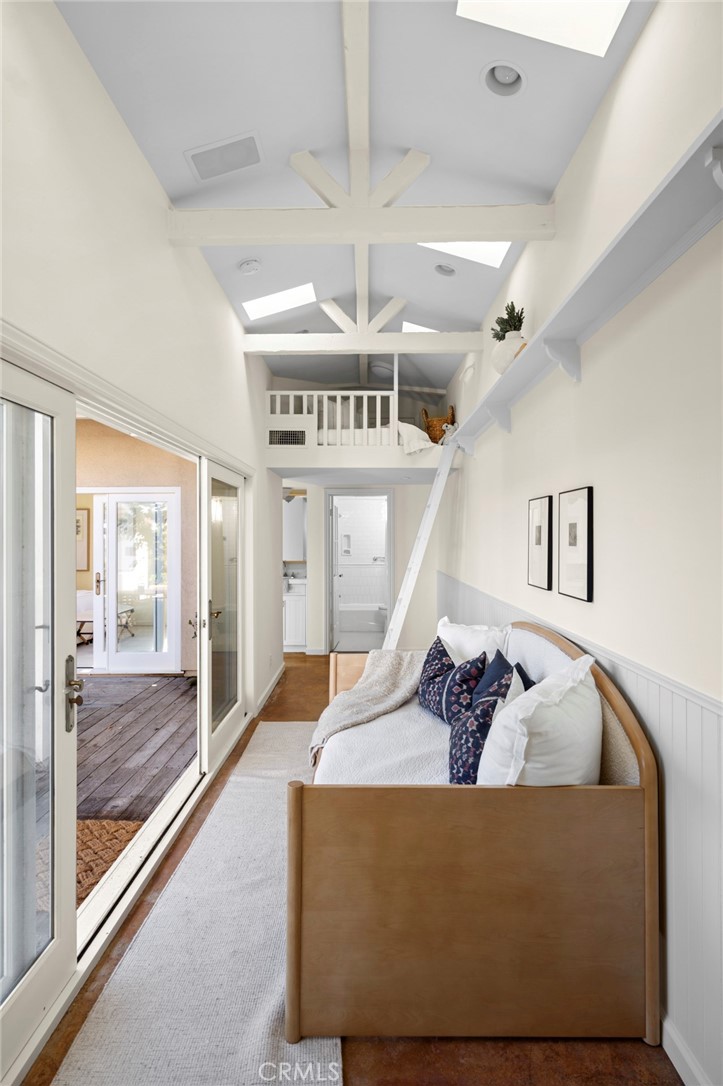 1300 W Balboa Boulevard