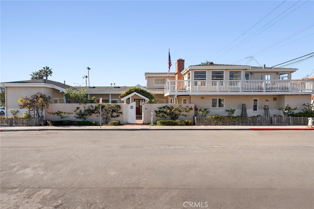 1300 W Balboa Boulevard