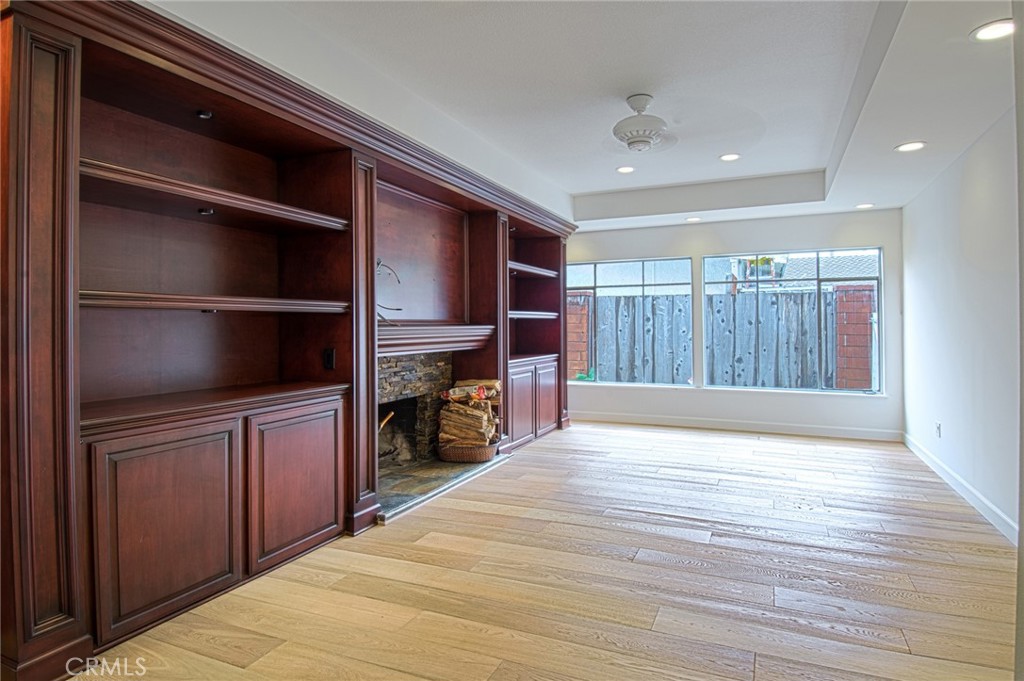 2913 Jacaranda Avenue