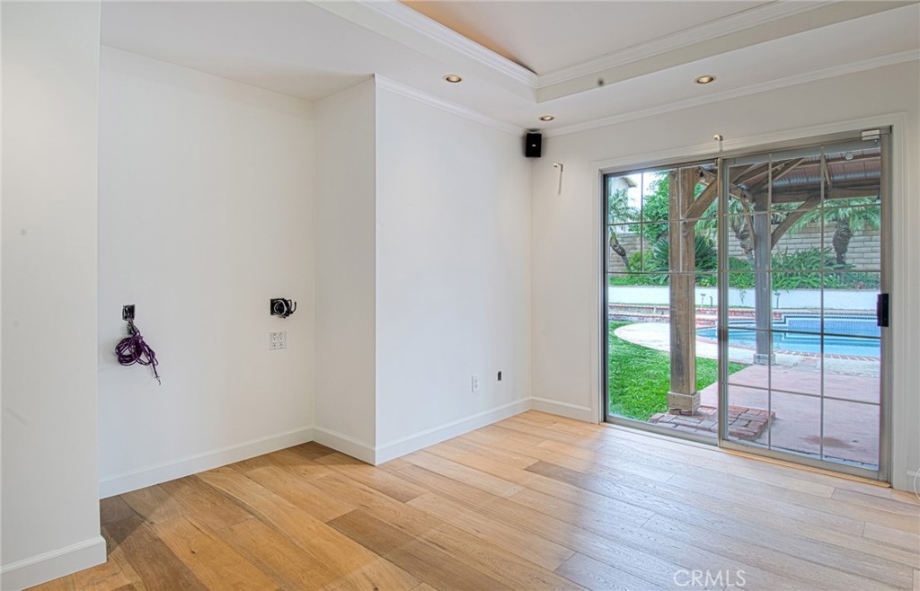 2913 Jacaranda Avenue