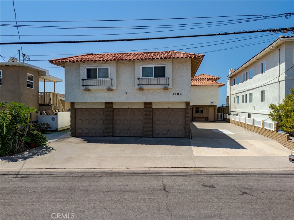1507 Buena Vista