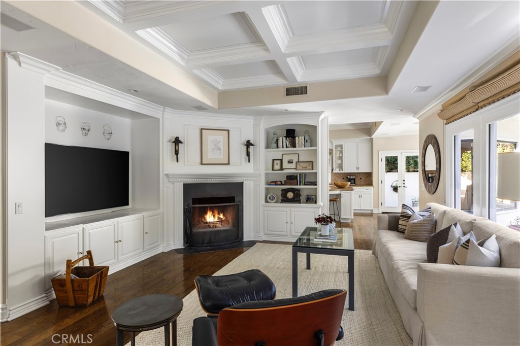 22 Belmont