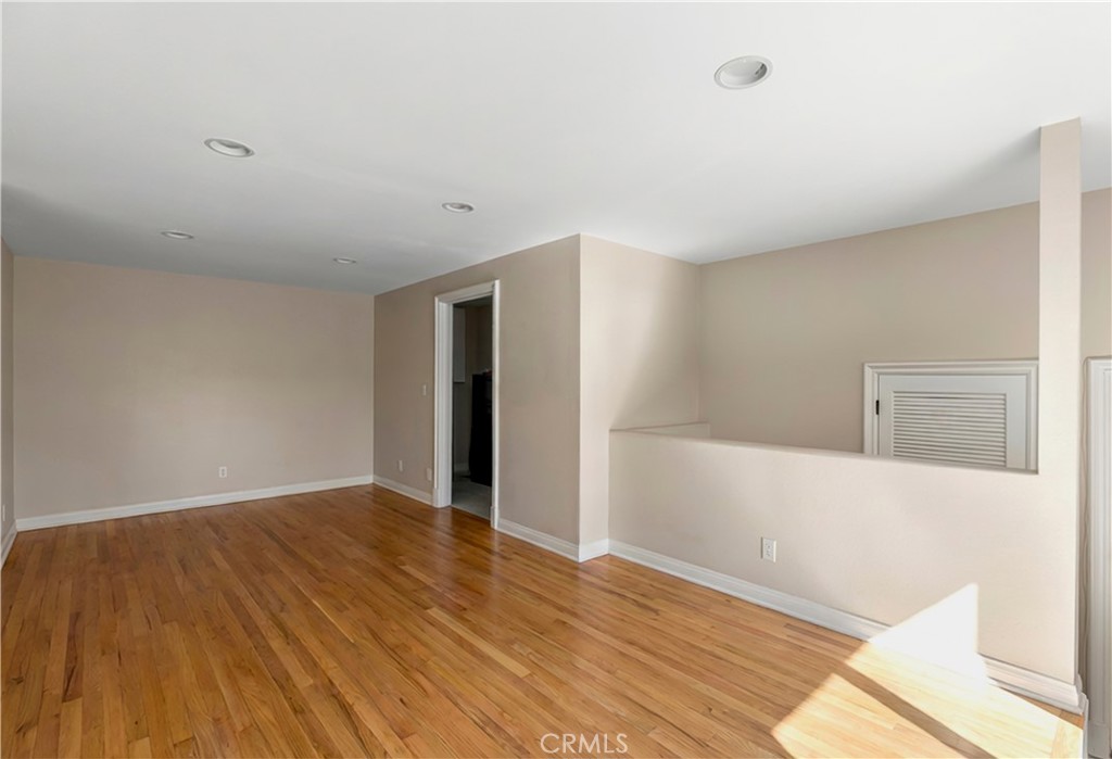 22 Belmont