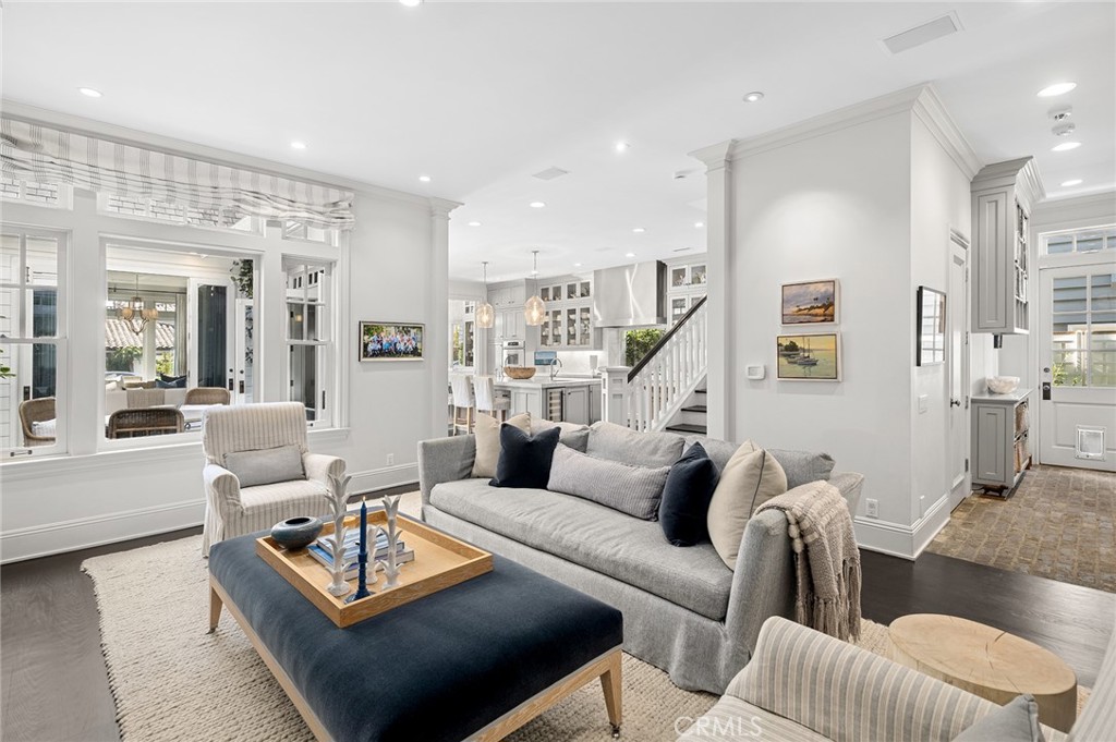2601 Bayshore Drive