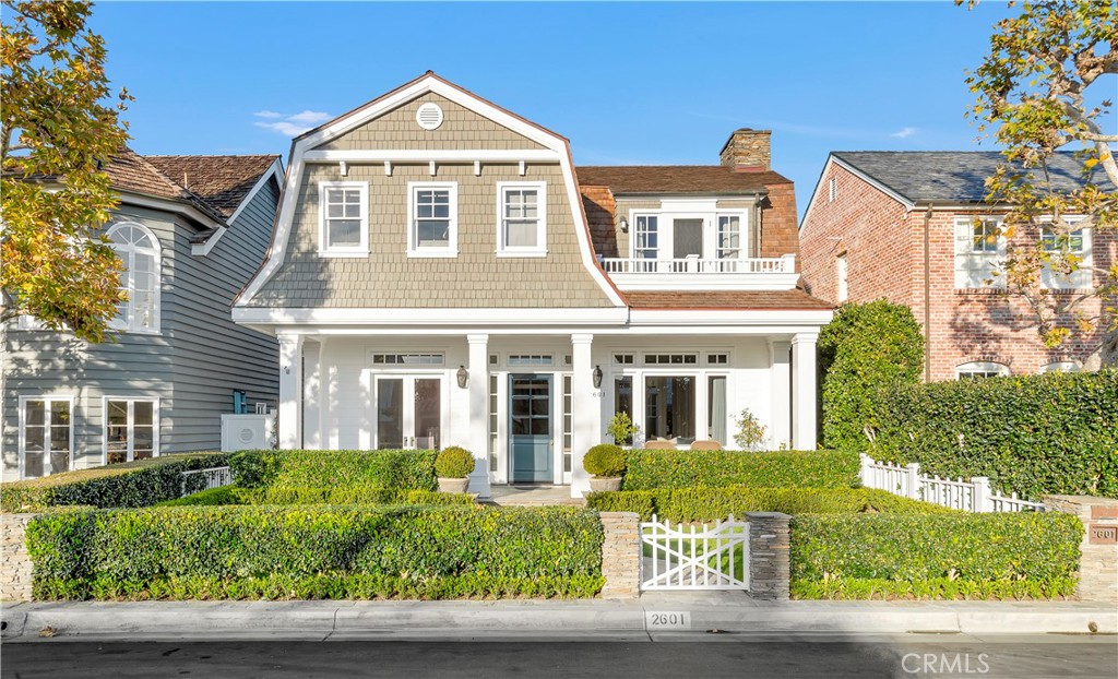 2601 Bayshore Drive