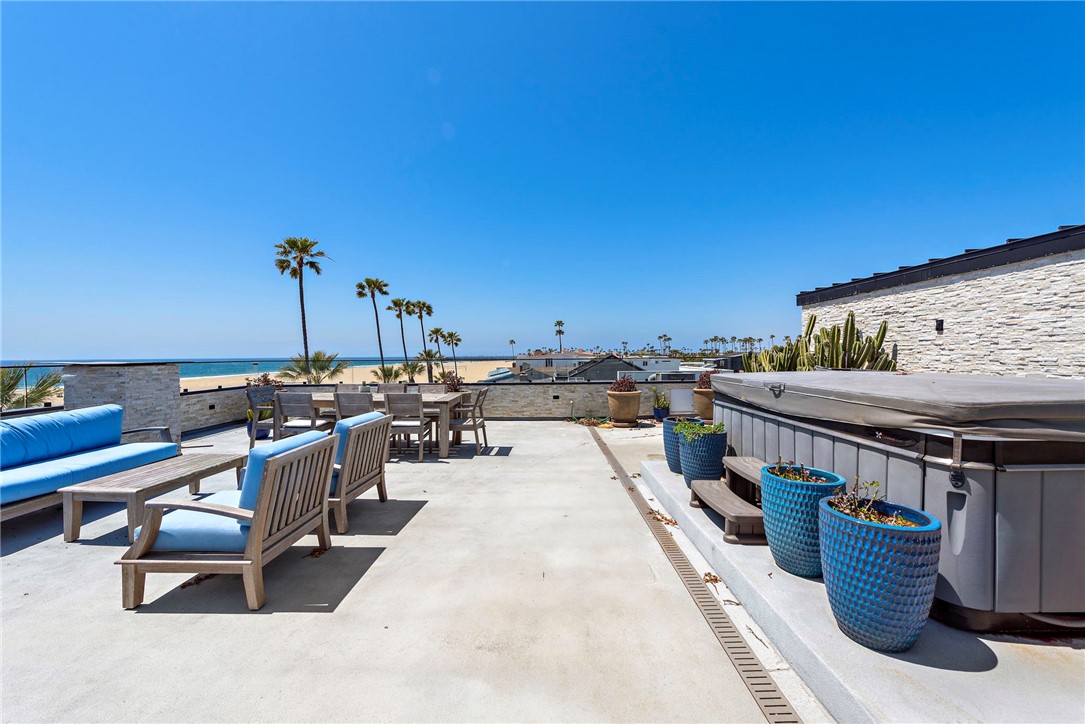 1504 W Oceanfront 5