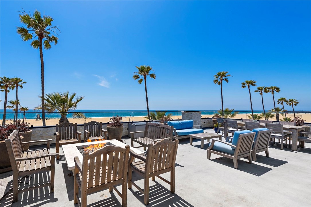 1504 W Oceanfront 5