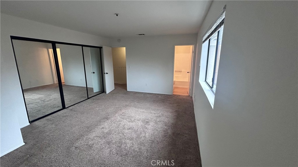 10626 Walnut Street