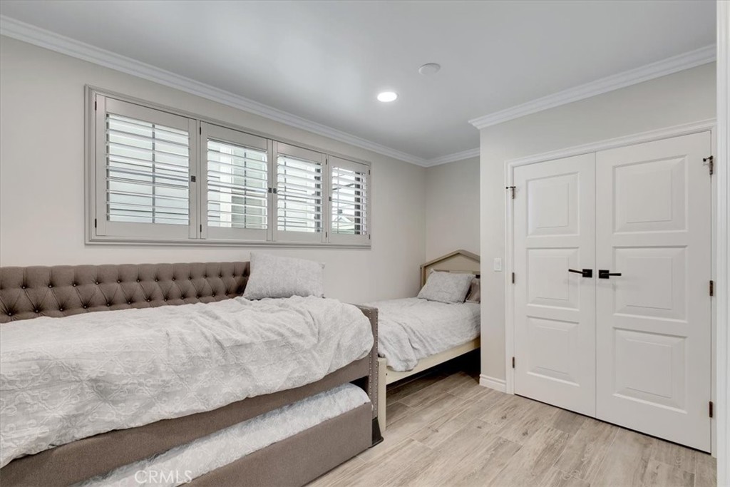 2808 W Oceanfront