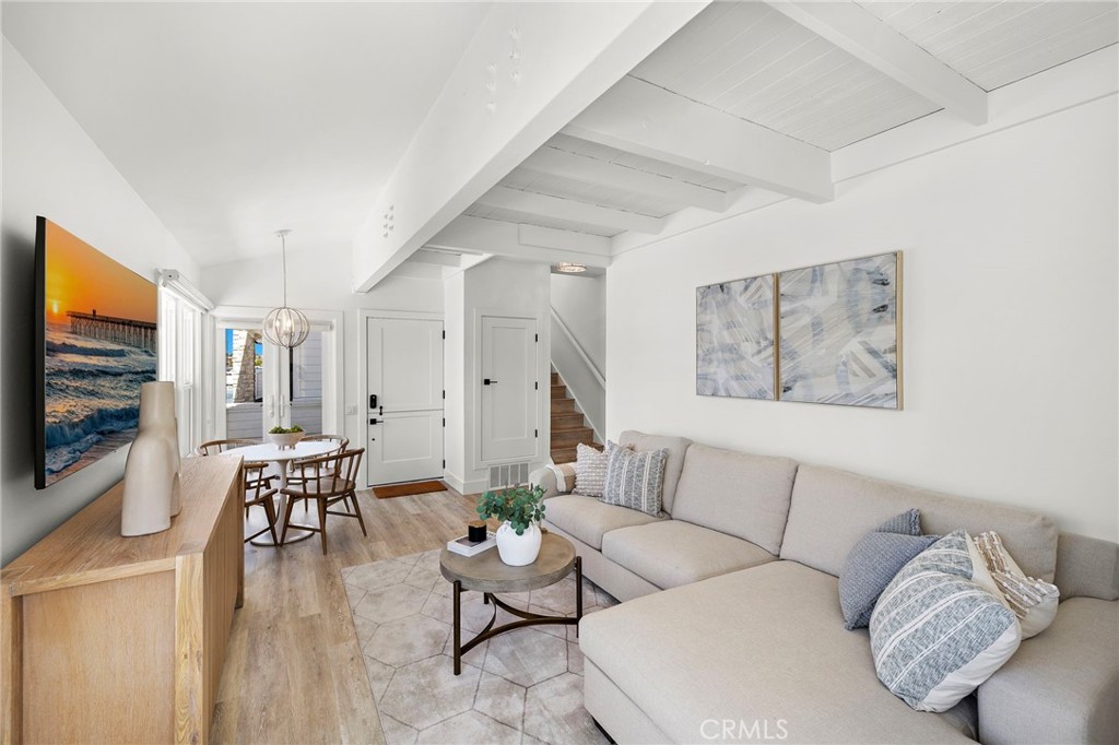 207 E Edgewater Avenue Rear