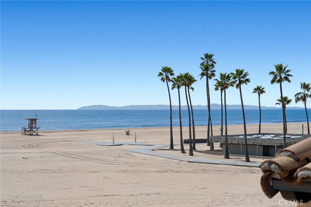 1414 W Oceanfront