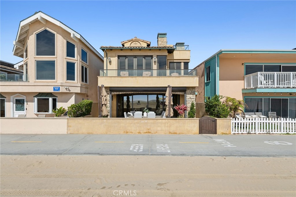 1414 W Oceanfront