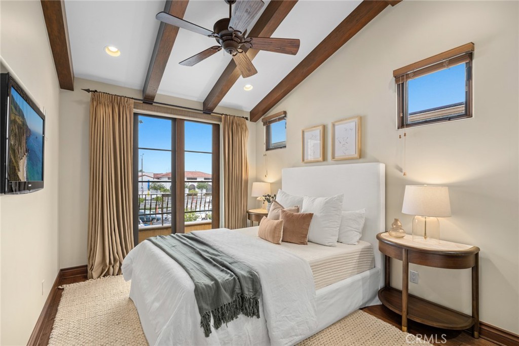 1414 W Oceanfront