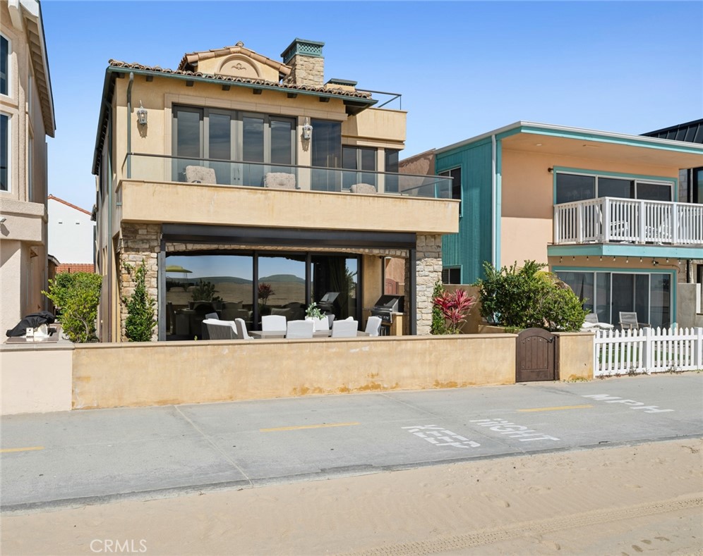 1414 W Oceanfront